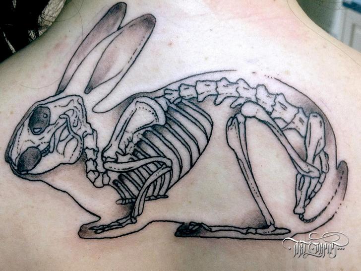Resultado de imagen de tatuaje conejo