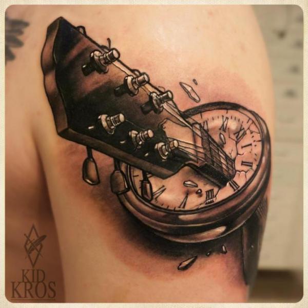 shoulder clock tattoo