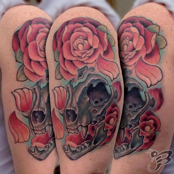 Schulter Blumen Totenkopf Tattoo Von Powerline Tattoo Get Free Tattoo Design Ideas