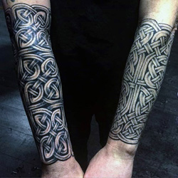 Hülse Tattoo des Keltischen Knoten