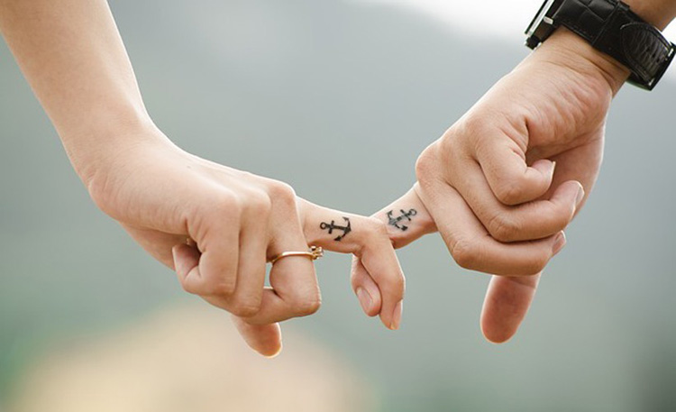 Couple tattoo: anchor