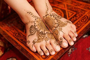 tatuaje  de henna en pies