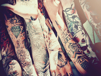 tatuagens nos braços