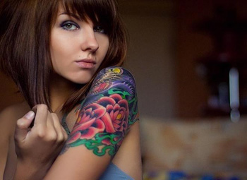 Innenseite tattoo schmerzen oberarm Tattoo Schmerzen