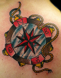 Tatouage d'étoile nautique de la vieille école