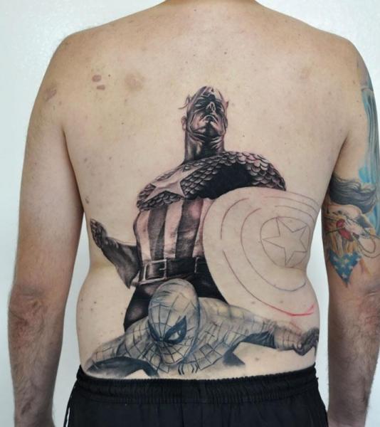 Fantasie Rücken Captain America Tattoo von Tattoo Shimizu