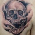 Realistic Chest Skull tattoo by Tattoo Shimizu