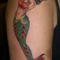 tatuaje Brazo Old School Sirena por Diamond Jacks