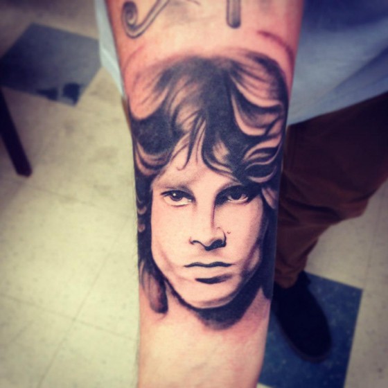 Tatuaje Brazo Realista Jim Morrison por Adrenaline Vancity