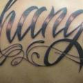 tatuaje Letras Espalda por Hammersmith Tattoo