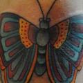 tatuaggio New School Gamba Farfalle di Hell To Pay Tattoo