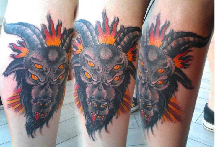 Bein Wolf Tattoo von Hell To Pay Tattoo