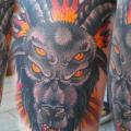 Bein Wolf tattoo von Hell To Pay Tattoo