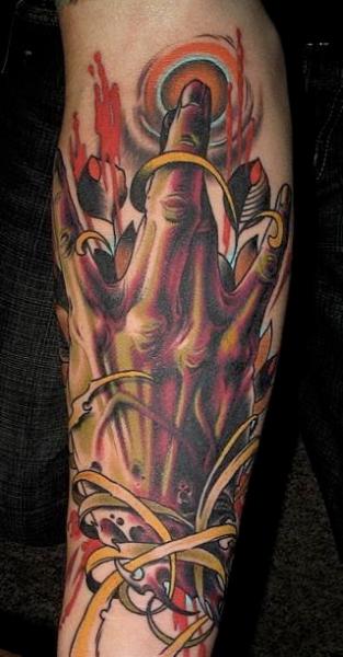 Tatuaggio Braccio Fantasy Mano di Adam Barton