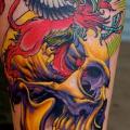 Arm Totenkopf Drachen tattoo von Adam Barton