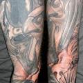 Arm Käfer tattoo von Burning Monk Tattoo