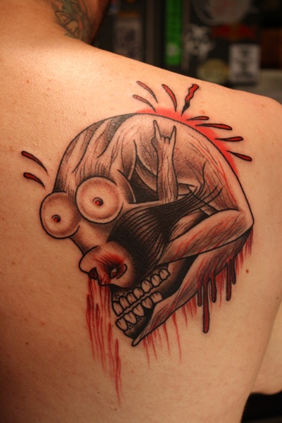 Schulter Old School Totenkopf Frauen Blut Tattoo von Bugaboo Tattoo