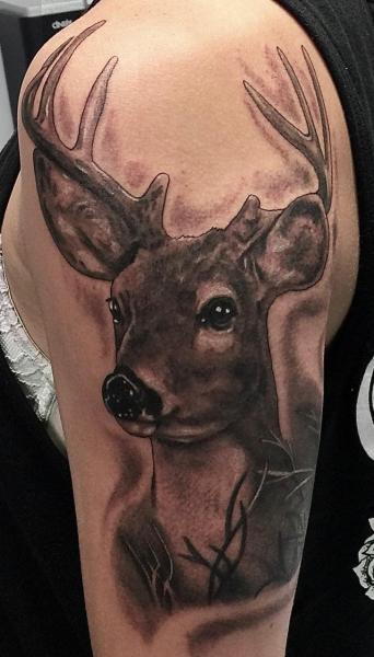 Shoulder Arm Deer Tattoo by Richard Vega Tattoos