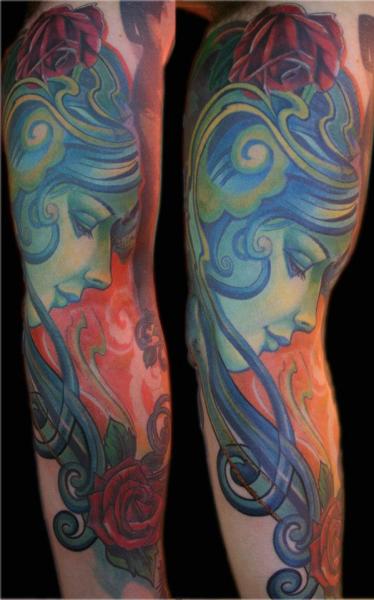 Tatuaje Brazo Fantasy Mujer por Divinity Tattoo