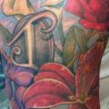tatuaje Hombro Realista Flor por Empire State Studios