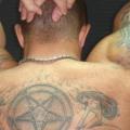 tatuaje Espalda Símbolo por Epic Tattoo