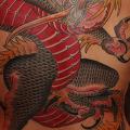 tatuaje Japoneses Espalda Dragón por Full Circle Tattoos
