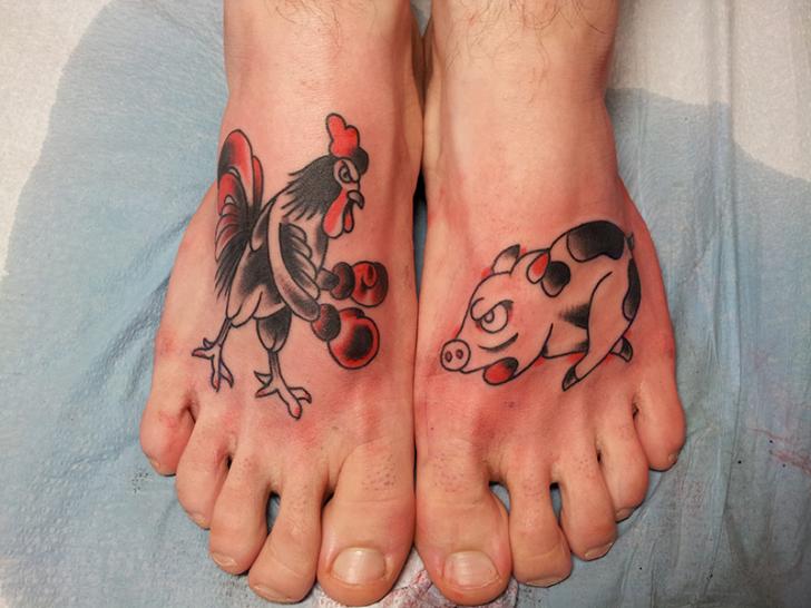 Old School Foot Pig Roster Tattoo by Full Circle Tattoos
