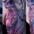 tatuaje Hombro Fantasy Monstruo por Graven Image Tattoo