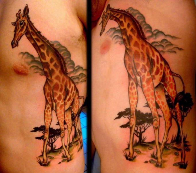 Tatuaggio Realistici Fianco Giraffa di Inborn Tattoo