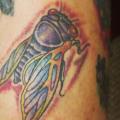 New School Fliege tattoo von Indipendent Tattoo
