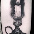 Arm Lampe Kerze tattoo von Art Corpus