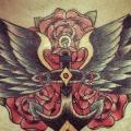 Old School Anker Flügel tattoo von Art Corpus
