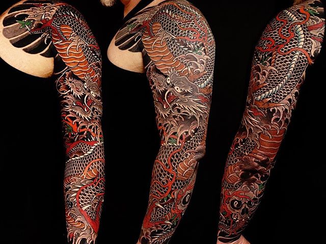 Tatuaje Brazo Japoneses Dragón por Invisible Nyc