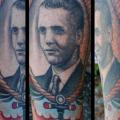 Arm Porträt Medallion tattoo von Little Vinnies Tattos
