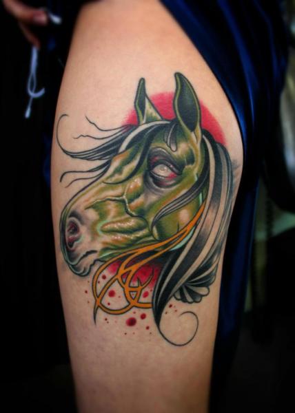 Seite Pferd Tattoo von Little Vinnies Tattos