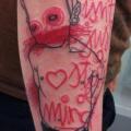 Arm Fantasie Charakter tattoo von Belly Button Tattoo Shop