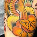 Arm New School Herz tattoo von Lone Wolf Tattoo