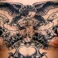 tatuaje Pecho Águila por Lone Wolf Tattoo