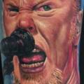 tatuaje Realista James Hetfield por Mike DeVries Tattoos