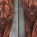 tatuaje Realista Lobo por Mike DeVries Tattoos