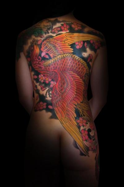 Tatuaje Japoneses Espalda Fénix por Ethno Tattoo