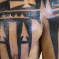 Schulter Tribal tattoo von Animated World Tattoo