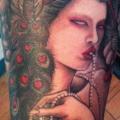 tatuaje Brazo Mujer por Samed Ink Tattoos