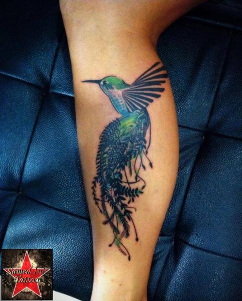 Tatuaje Realista Ternero Pájaro por Samed Ink Tattoos