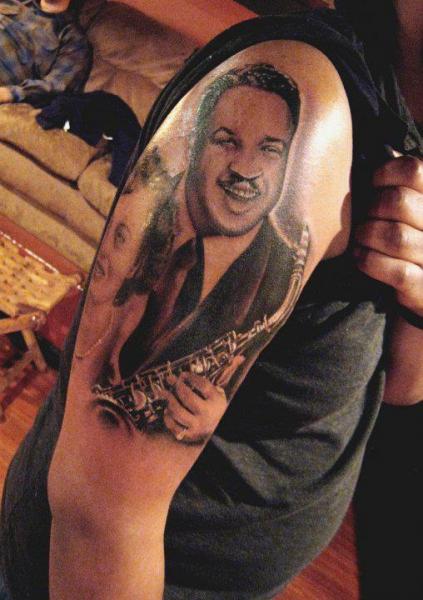 Tatuaje Brazo Retrato por Andys Tattoo