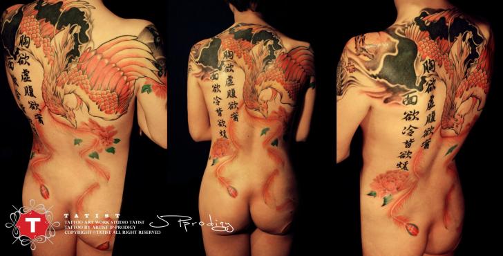 Tatuaje Japoneses Espalda Fénix por Tatist Tattoo