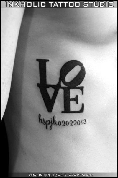 Надпись Шрифты татуировка от Inkholic Tattoo