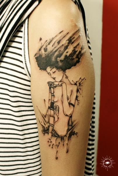 Arm Frauen Zeichnung Tattoo von Song Yeon