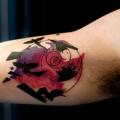 Arm Blumen Geometrisch tattoo von Tattoo Temple