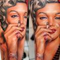 tatuaje Brazo Realista Marilyn Monroe por Khan Tattoo